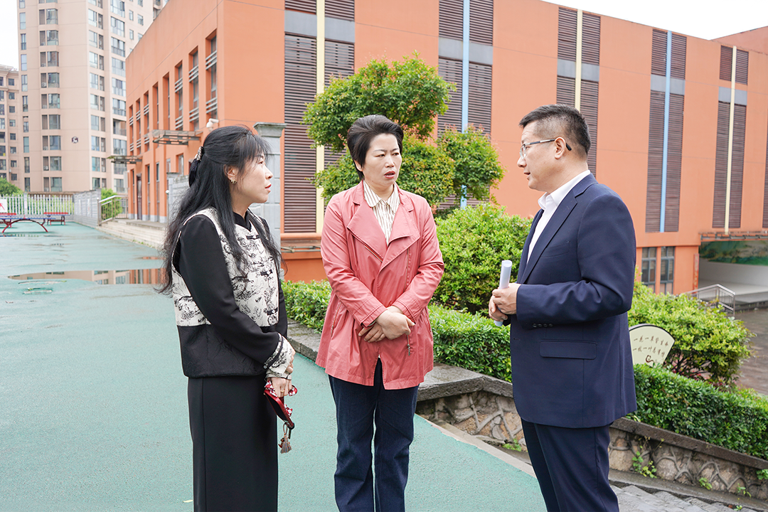 市政协专题调研儿童青少年近视防控工作